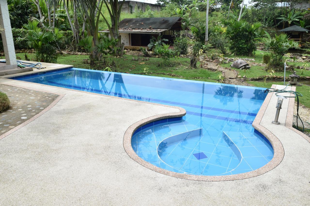 Wisdom Garden Hotel Tena Exterior photo